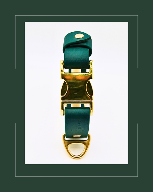 The Green Huntsman Collar