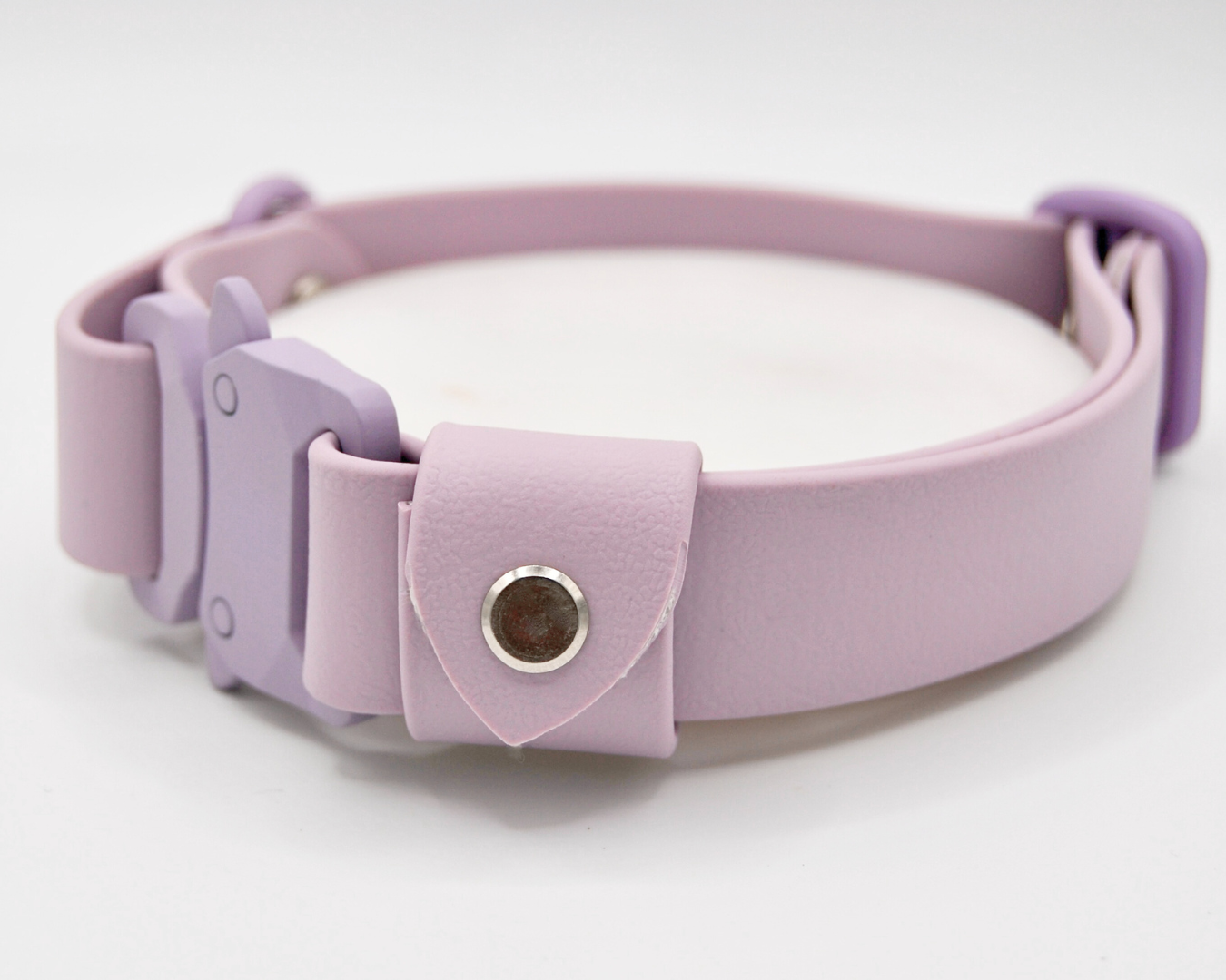 Lavender Collar